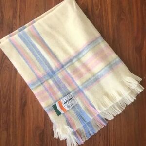 John HANLY Landau Made in Ireland wall small blanket, throw, scarf ￼ Cream, blue